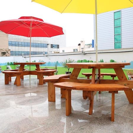 Coco Capsule Guesthouse Busan Exterior foto